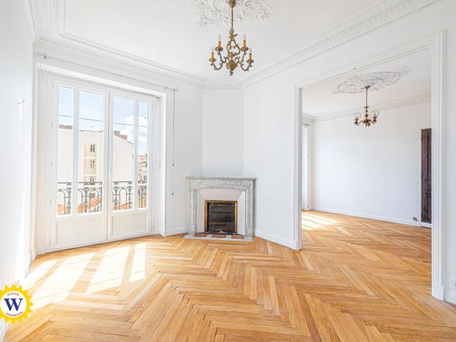 Appartement location à Thiers, Nice