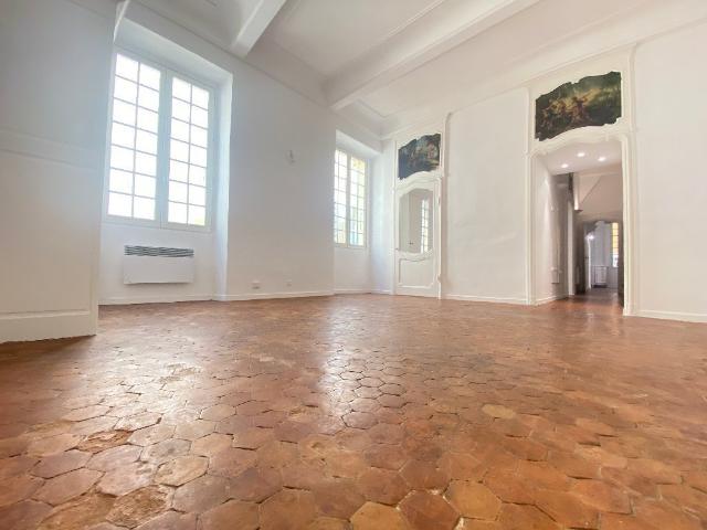 Appartement location à Vieux Nice, Nice
