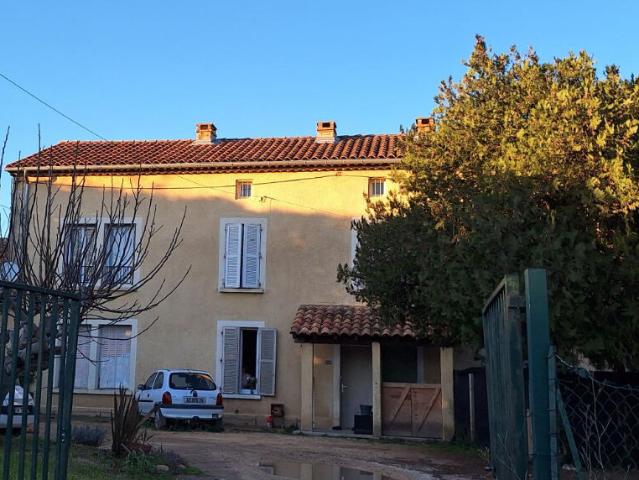 Appartement location à Nîmes, Laudun-l'ardoise