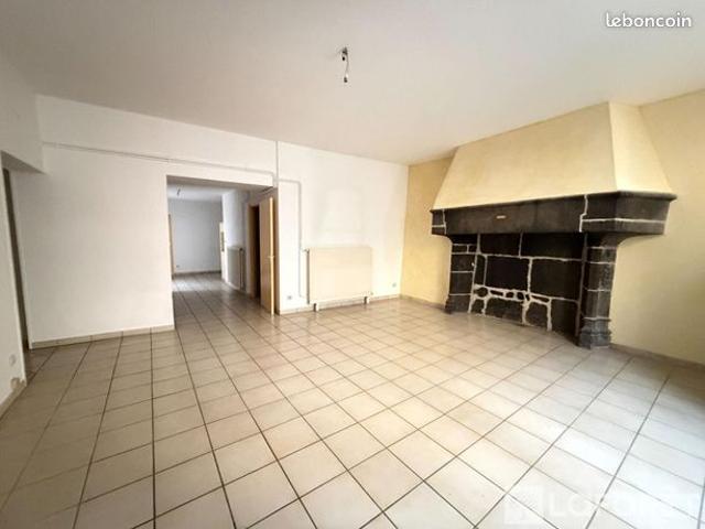 Appartement vente à Saint-Flour, Saint-flour