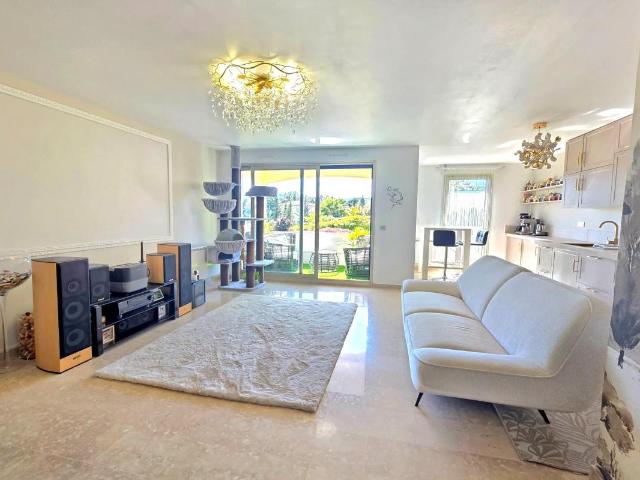Appartement vente à Grasse, Mandelieu-la-napoule