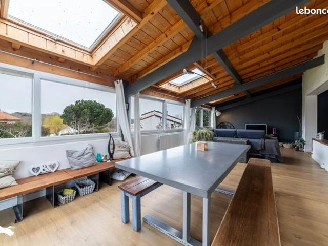 Appartement vente à Bayonne, Lahonce