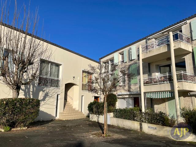 Appartement vente à Saintes