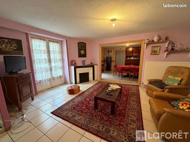 Appartement vente à Saint-Flour, Saint-flour