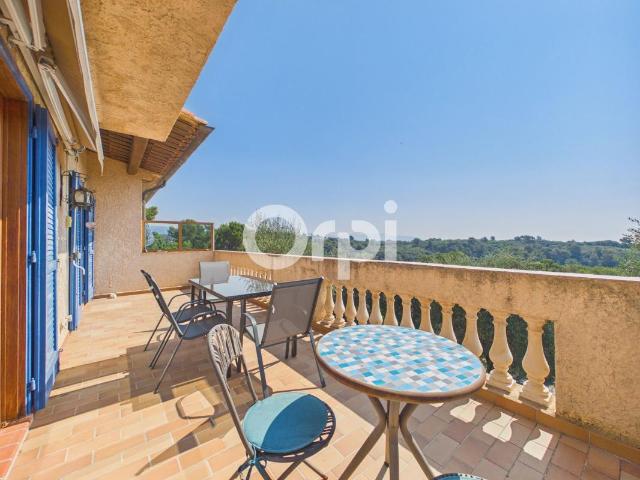 Appartement location à Le Plan, Roquefort-les-Pins