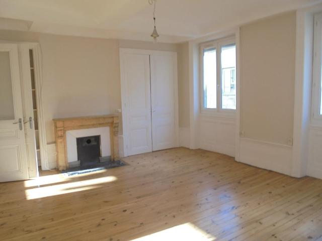 Appartement location à Saint-Étienne, Saint-etienne