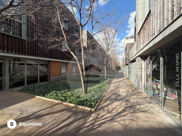 Appartement vente à Cité des Sentes, Les Lilas