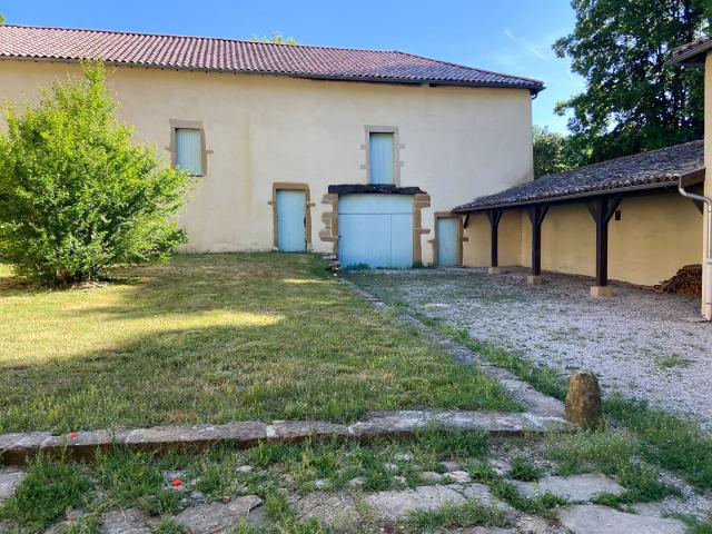 Appartement location à Assieu, Isère