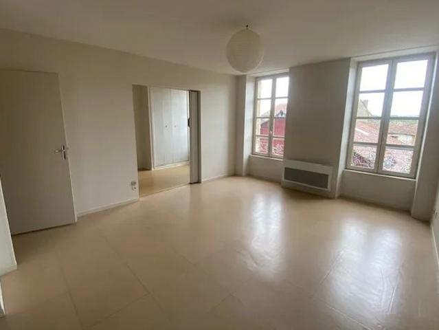 Appartement location à L'Usine, Aignan