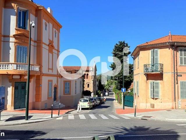 Appartement vente à Arrondissement de Toulon, Hyères