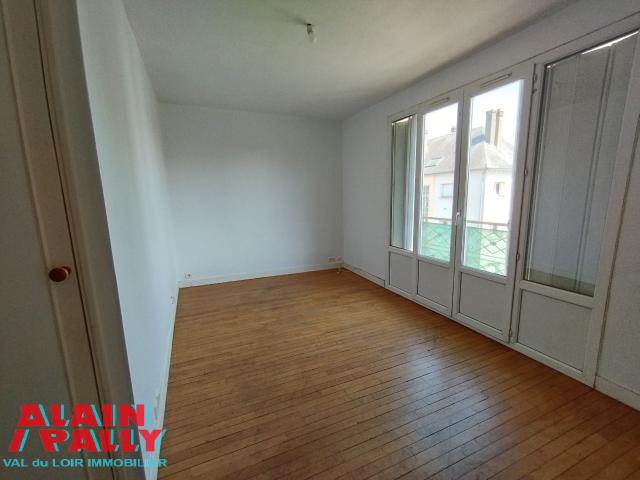 Appartement vente à Saint-Jean, Châteaudun