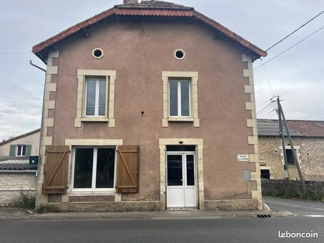 Appartement vente à Montmorillon, Valdivienne