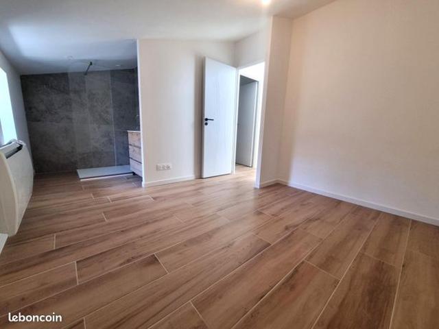 Appartement vente à Lauris, Vaucluse