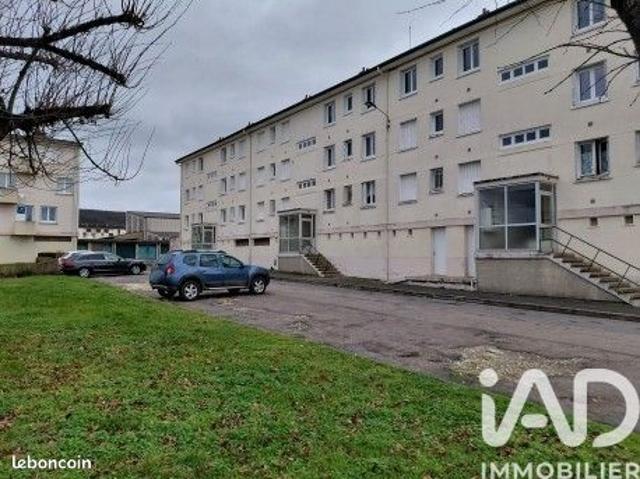 Appartement vente à Saint-Amand-Montrond, Saint-amand-montrond