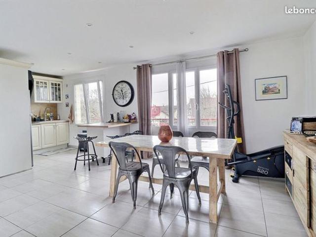 Appartement vente à Palaiseau, Sainte-geneviève-des-bois