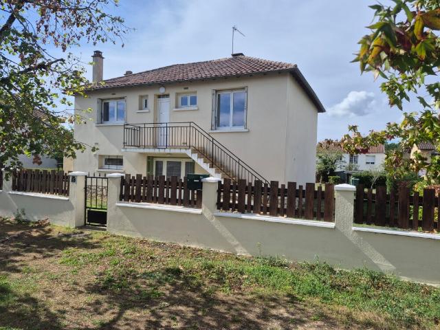 Appartement location à Montmorillon, Gençay