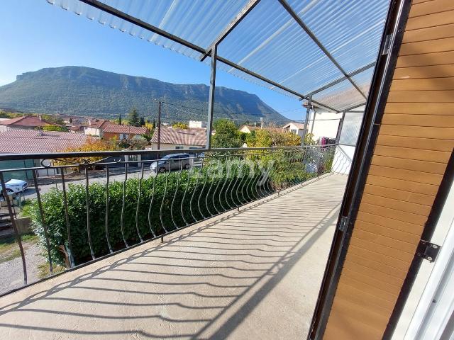 Appartement location à France métropolitaine, Laragne-montéglin