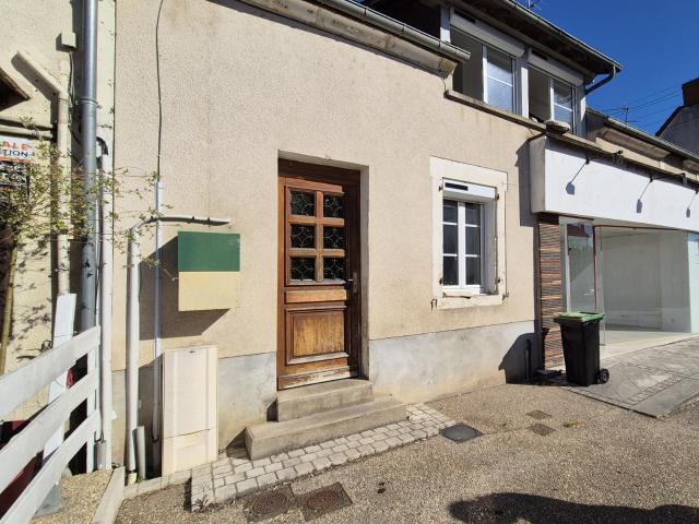 Appartement location à Saint-Amand-Montrond, Jouet-sur-l'aubois