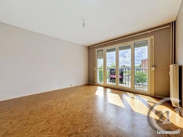 Appartement vente à Neufchâteau, Vittel