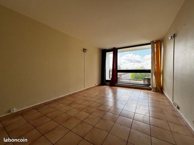 Appartement vente à Saint-Denis, Stains