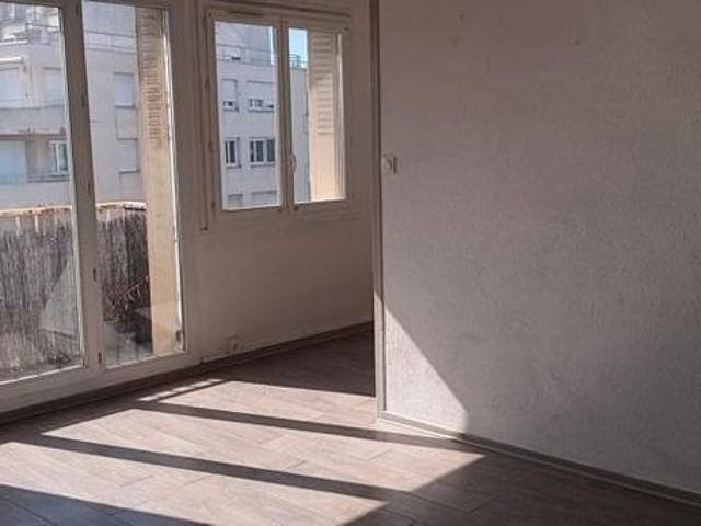 Appartement vente à Saint-Priest, Ardèche