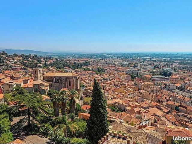 Appartement vente à Arrondissement de Toulon, Hyères