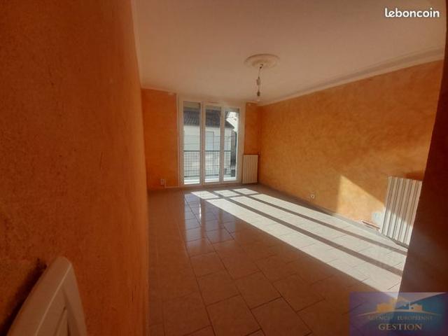 Appartement vente à Argelès-Gazost, Lourde