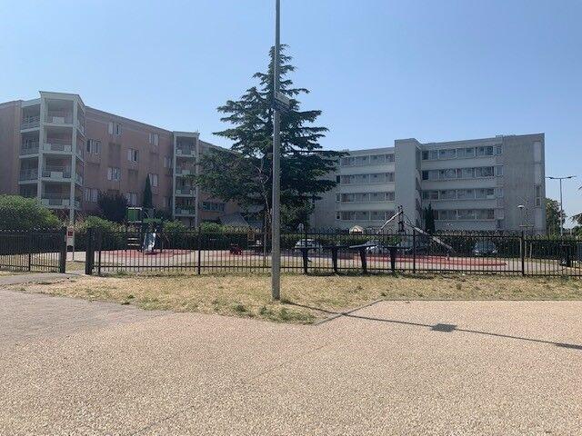 Appartement location à Nîmes, Bagnols-sur-cèze