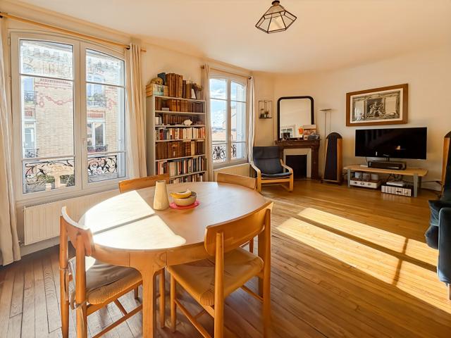 Appartement vente à Croix de Chavaux, Montreuil
