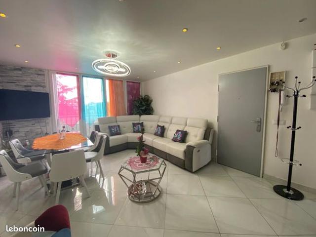 Appartement vente à Créteil, Le Plessis-trévise