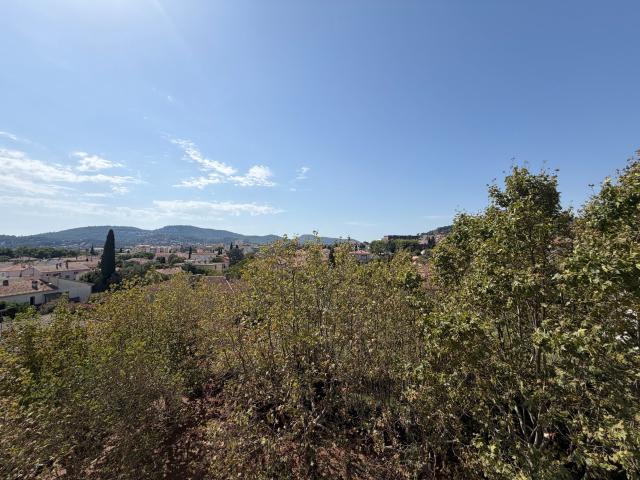 Appartement vente à Arrondissement de Toulon, Hyères
