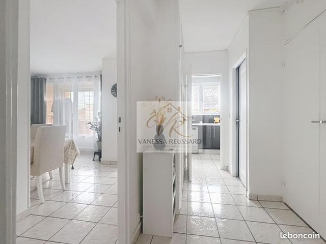 Appartement vente à Sainte-Geneviève-des-Bois, Essonne