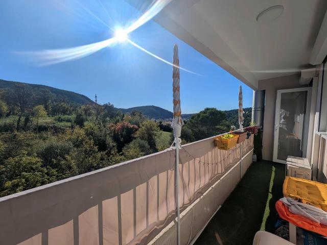 Appartement vente à France métropolitaine, La Trinité