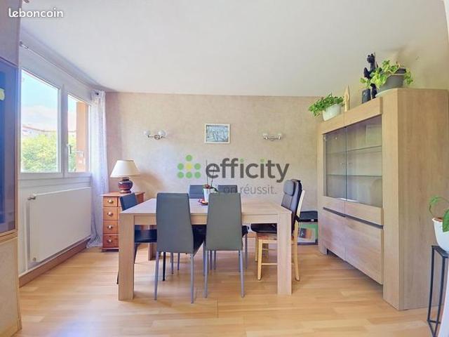 Appartement vente à Créteil, Le Plessis-trévise