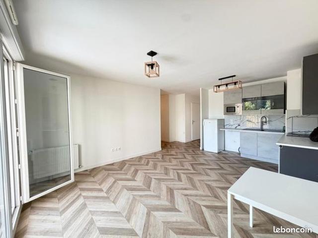 Appartement vente à Corbeil-Essonnes, Essonne