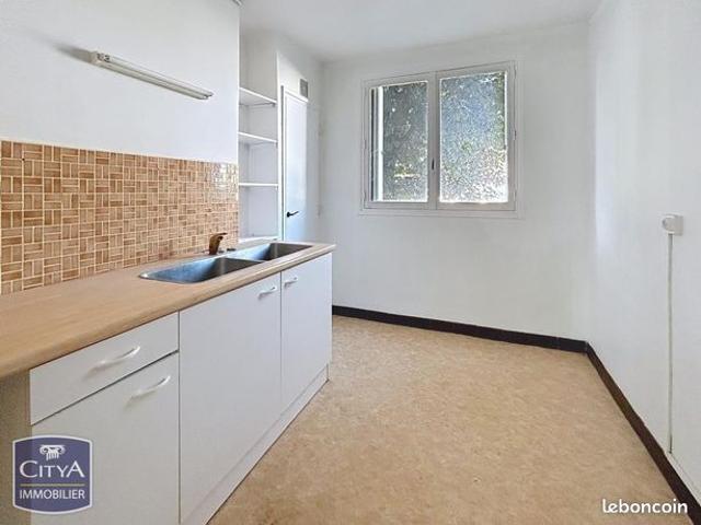 Appartement vente à Avesnes-sur-Helpe, Rousies