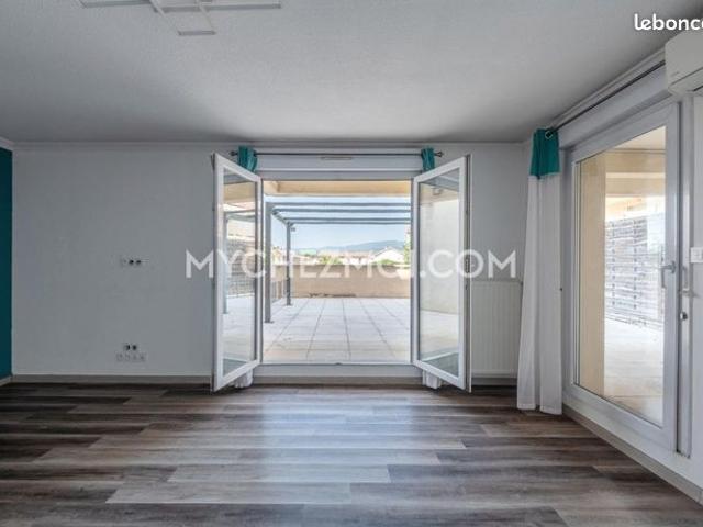 Appartement vente à Apt, Roussillon