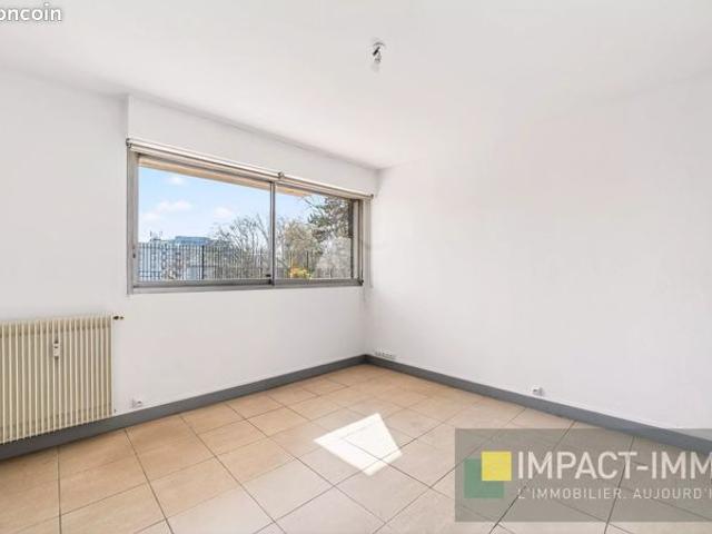 Appartement vente à Courbevoie, Hauts-de-Seine