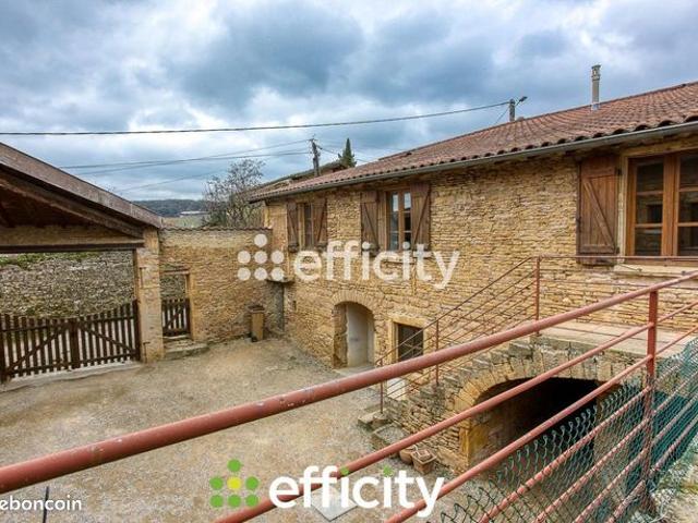 Appartement vente à Saint-Amand-Montrond, Cogny