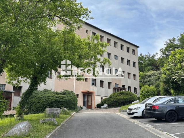 Appartement vente à Saint-Étienne, Saint-etienne