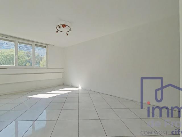 Appartement vente à Saint-Étienne, Saint-etienne