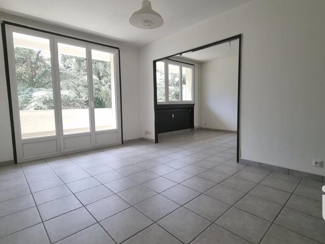 Appartement vente à Saint-Étienne, Saint-etienne