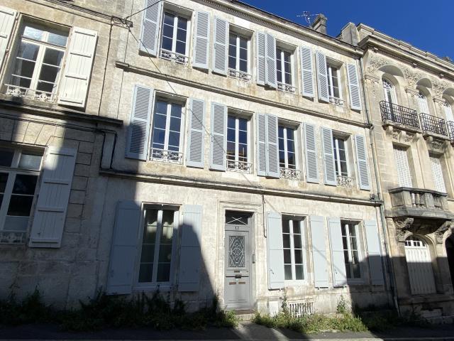 Appartement vente à Angoulême, Aignes-et-puypéroux