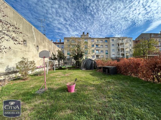 Appartement vente à Centre Ville, Maisons-Alfort