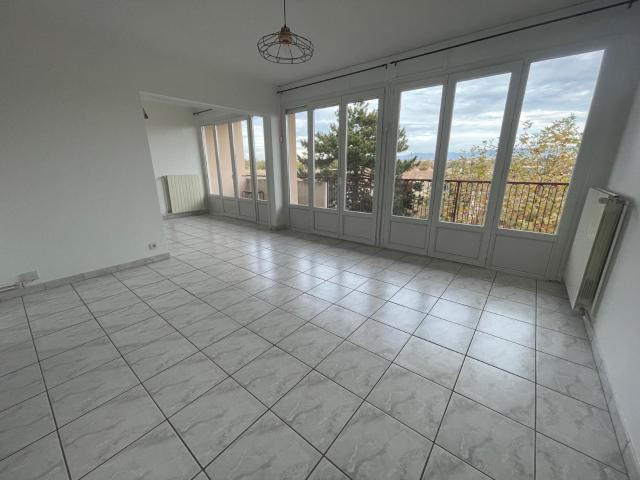 Appartement location à France métropolitaine, Guilherand-granges