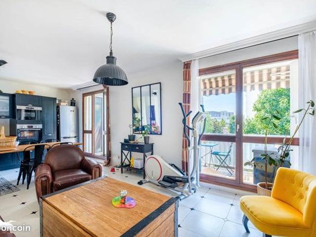 Appartement vente à Privas, Saint-priest