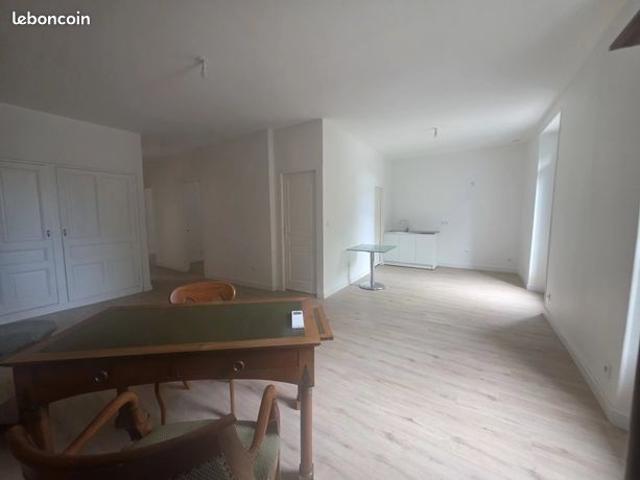 Appartement vente à Privas, Le Teil