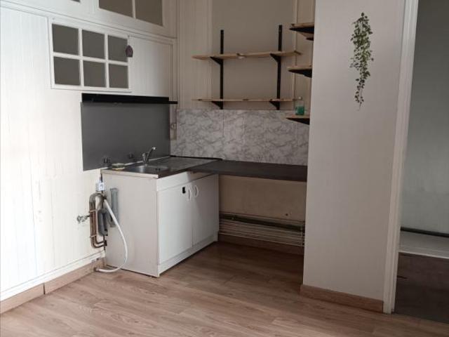 Appartement location à Riom, Pessat-villeneuve