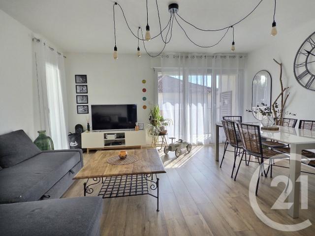 Appartement vente à Arrondissement de Toulon, Hyères