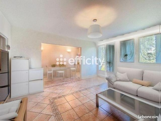 Appartement vente à Créteil, Le Plessis-trévise